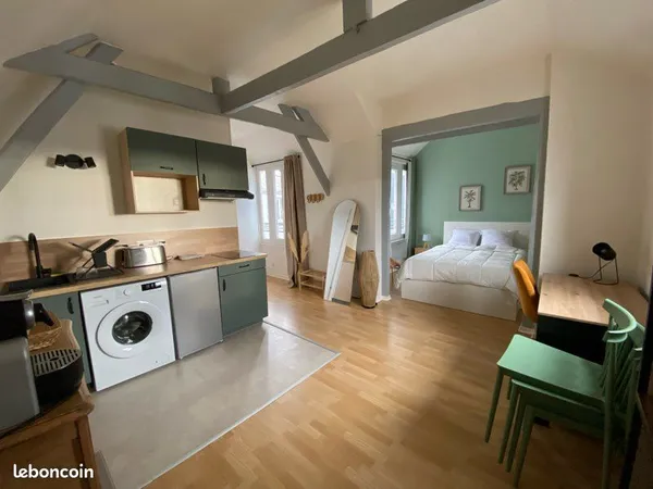 Studio meublé 28m² refait à neuf - Place Cauchoise
