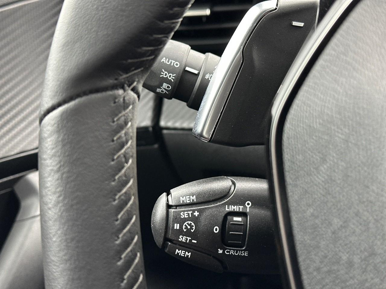 Peugeot 2008 puretech 130 s&s eat8 roadtrip — photo 17
