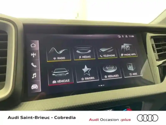 Audi A1 sportback 25 tfsi 95ch design s tronic 7 — photo 10