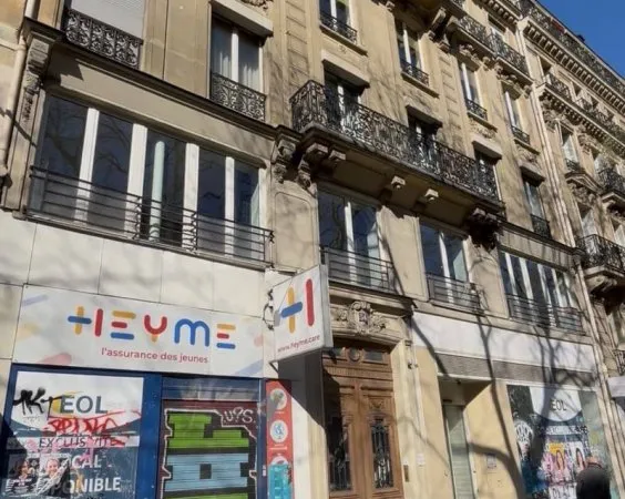 Bureaux 401 m²
