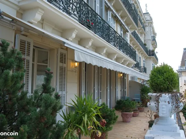 Loue APPARTEMENT D'EXCEPTION