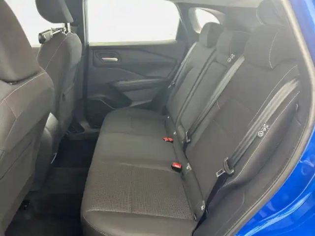 Nissan Qashqai mild hybrid 158 ch xtronic — photo 33