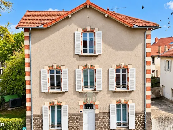Maison 7 pièces 162 m²