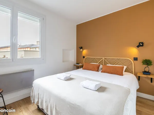 Studio meublé tout équipé de 12,68 m² - Fac de droit à 100 m - Métro Jules Ferry