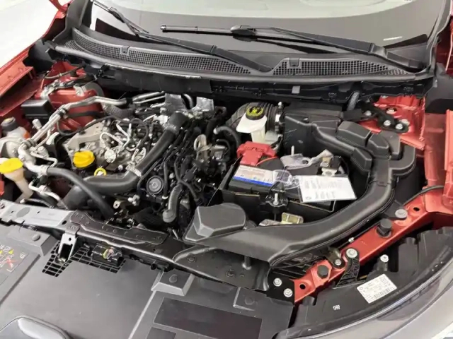 Renault Kadjar tce 140 edc — photo 36