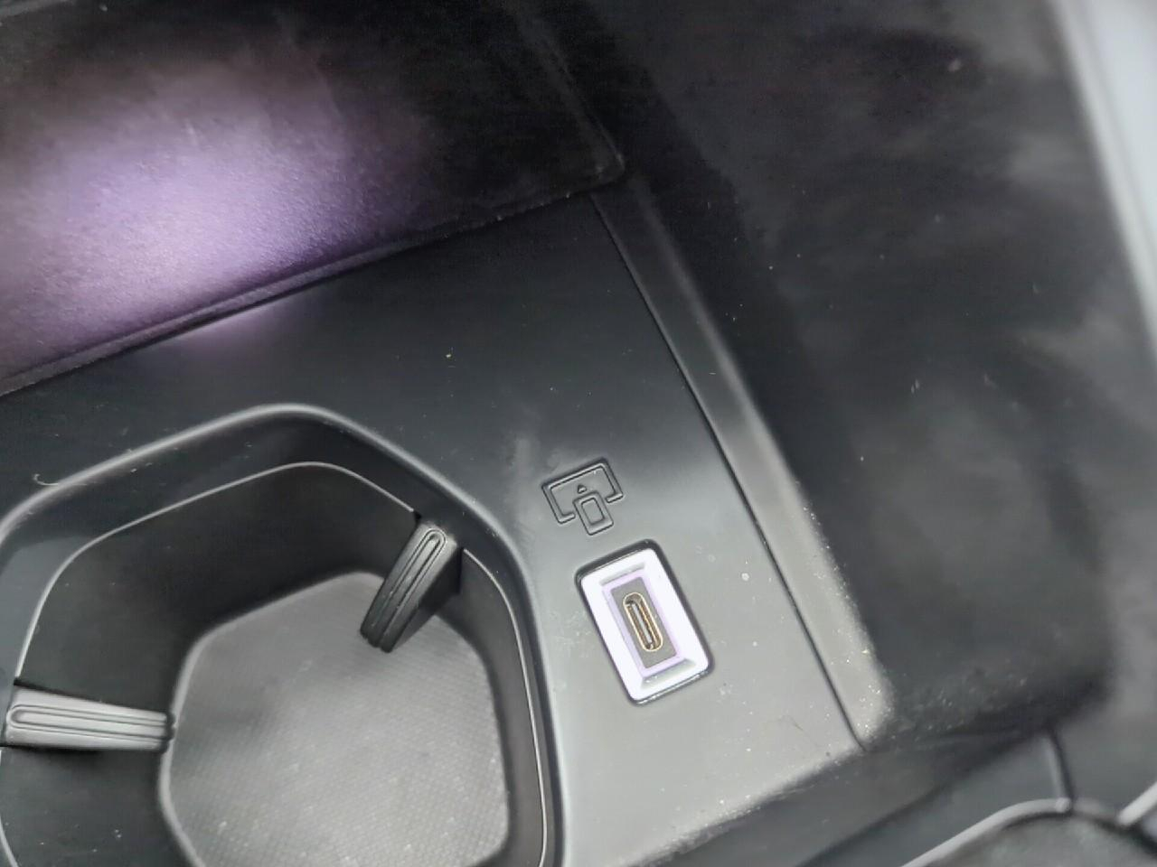 Peugeot 308 bluehdi 130ch s&s bvm6 allure pack — photo 25