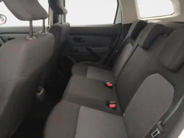 Dacia Duster 1.0 eco-g 100ch essentiel 4x2 — photo 27
