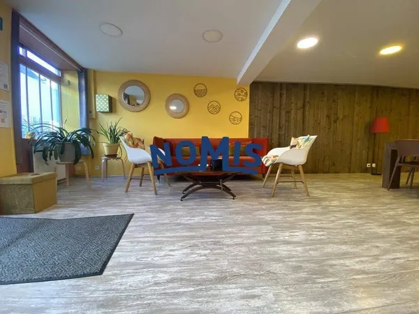 Local commercial 90 m²