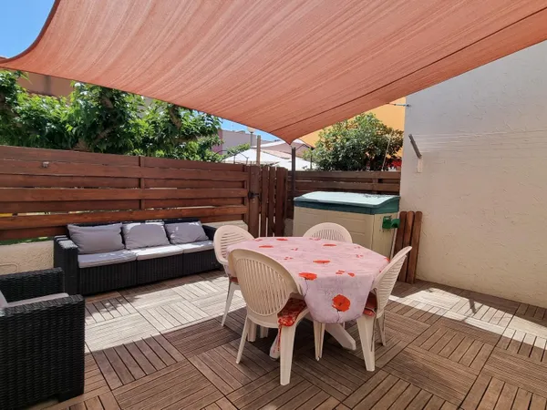 A découvrir absolument, villa bord de mer.