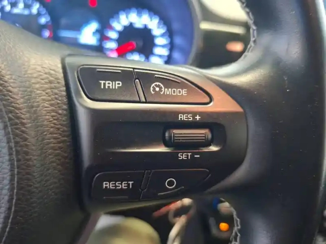 Kia Picanto 1.0l 66 ch isg — photo 24