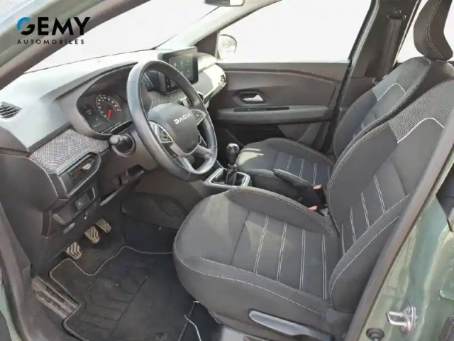 Dacia Sandero eco-g 100 — photo 9