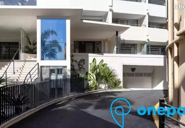 Parking/box 12 m² CANNES
