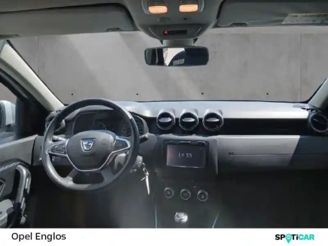 Dacia Duster 1.5 dci 110ch prestige 4x2 — photo 8