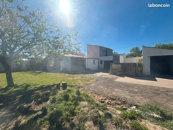 Propriété 9 pièces 204 m²