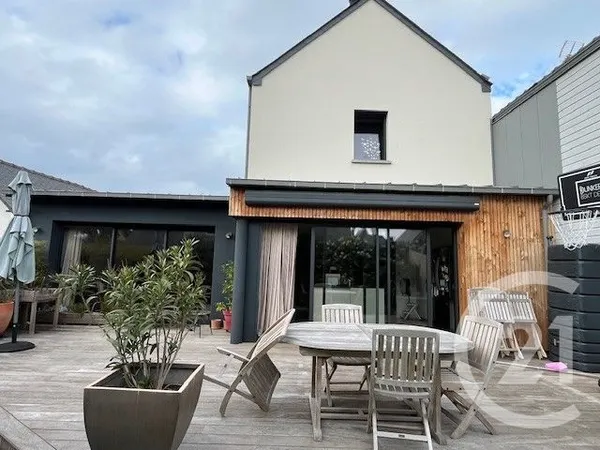 Maison 5 pièces 130 m²