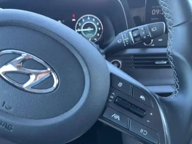 Hyundai I20 1.0 t-gdi 100 dct-7 hybrid 48v — photo 26