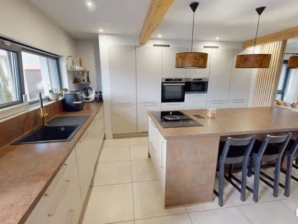 Maison 4 pièces 99 m²