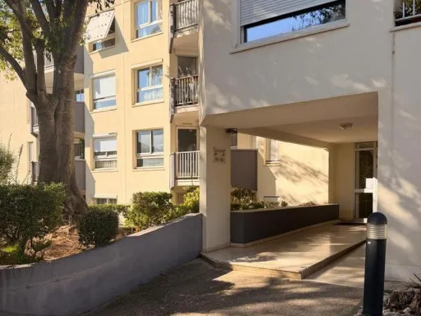 Appartement Location Montpellier 1p 23m² 495€