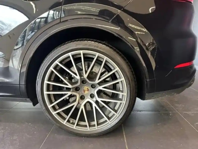 Porsche Cayenne coupé 4.0 v8 680ch turbo s e-hybrid — photo 20