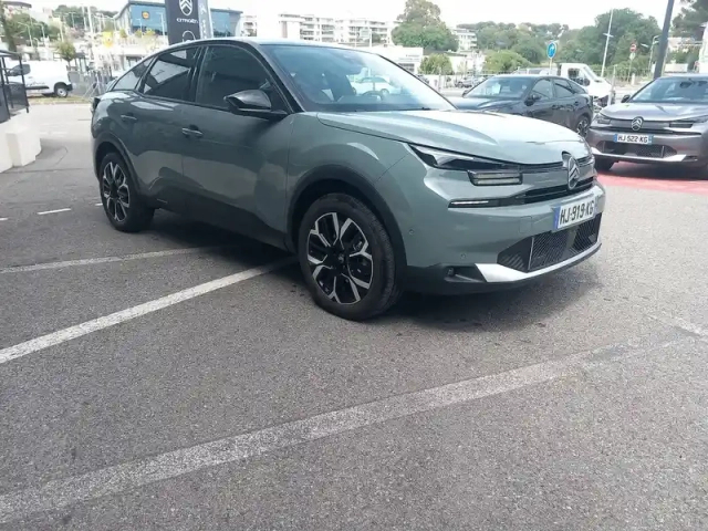 Citroën C4 hybride 145 ch e-dcs6