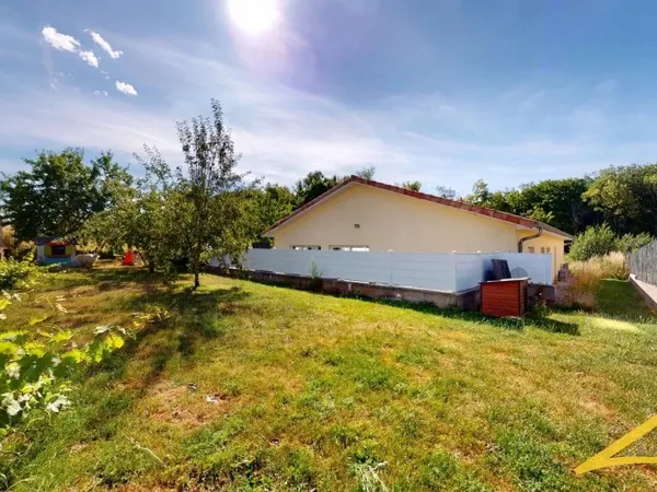 Maison 12 pièces 145 m²