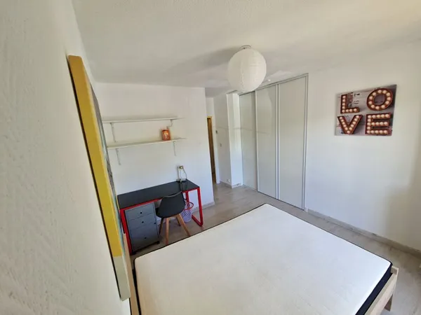RENNES VILLEJEAN - Chambre meublée dans appartement en colocation
