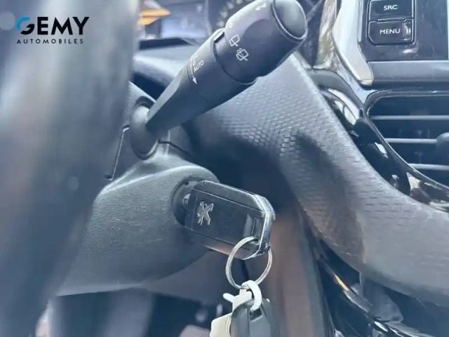 Peugeot 208 puretech 110ch s&amp;s eat6 — photo 16