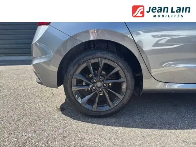 Skoda Fabia 1.0 tsi 110 ch dsg7 — photo 9