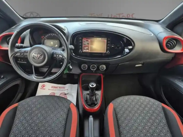 Toyota Aygo 1.0 vvt-i 72 design — photo 8