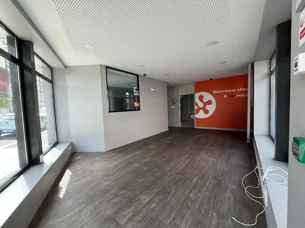 Local commercial 70 m²