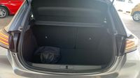 Peugeot 208 e-208 136ch 50 kWh Allure — photo 14