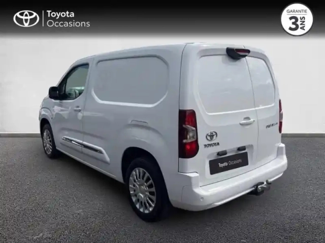 Toyota Proace city medium 100 d-4d business rc23 — photo 2
