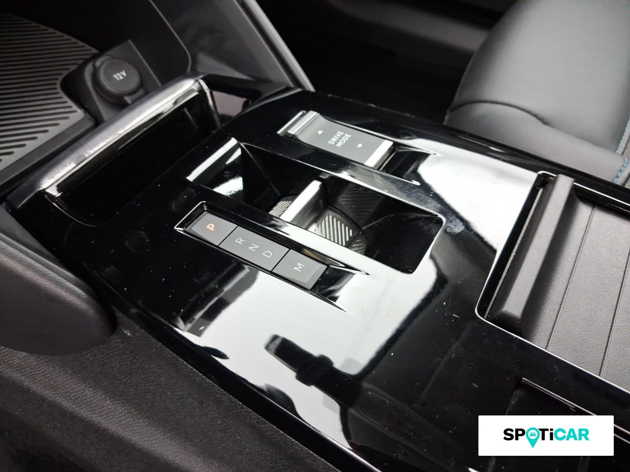 Citroën C4 bluehdi 130ch s&s feel pack eat8 120g — photo 14