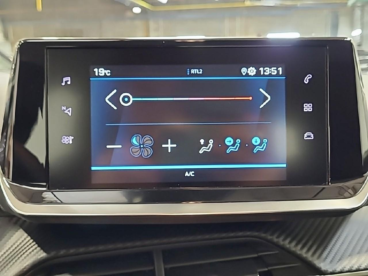 Peugeot 208 bluehdi 100 s&s bvm6 active — photo 21