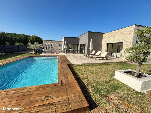 Villa 5 pièces 150 m²