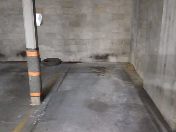 Parking 10 m²