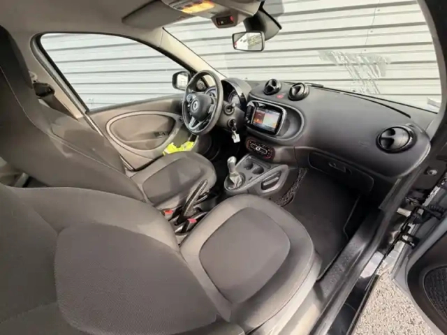 Smart Forfour base 52kw passion 1.0 71 ch — photo 11