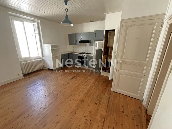 INDRE ; appartement atypique de 3 pièces, 2 chambres, 2 wc