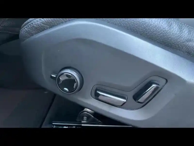 Volvo Xc60 t6 hybride rechargeable 253 + 145ch ultra style chrome geartronic 8 awd — photo 12