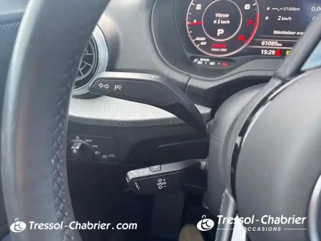 Audi Q2 35 tfsi cod 150 s tronic 7 design luxe — photo 17