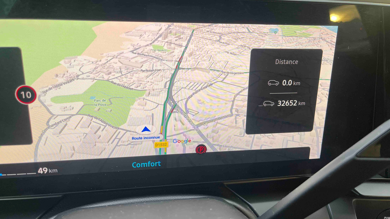 Renault Megane E-Tech EV60 220 ch super charge — photo 9
