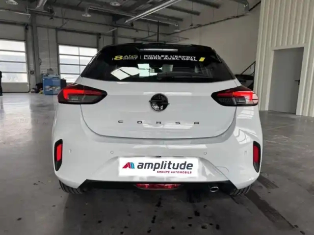 Opel Corsa 1.2 turbo 100ch gs — photo 6