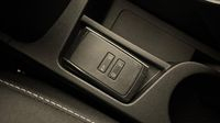 Renault Captur 1.8 E-Tech full hybrid 160ch Evolution - 25 — photo 16