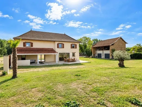 Maison 5 pièces 169 m²
