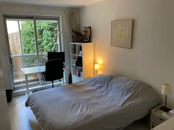 Loue joli appartement 52m², Paris 9ème, Métro St Lazare