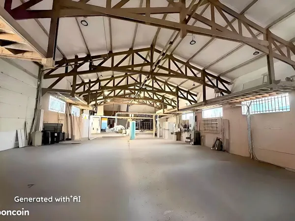 Immeuble 12 pièces 180 m²