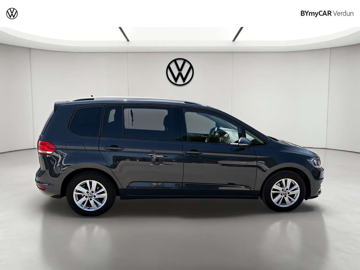 Volkswagen Touran 2.0 TDI 150 DSG7 7pl — photo 6