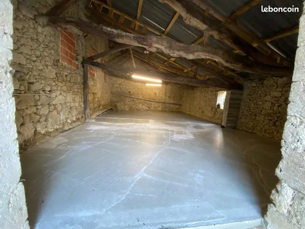 Location garage garde meuble