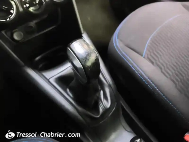 Peugeot 208 puretech 82ch s&amp;s bvm5 signature — photo 24