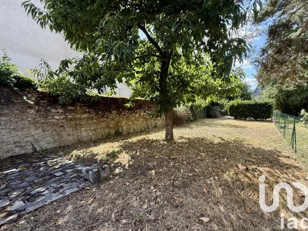 Terrain 376 m²